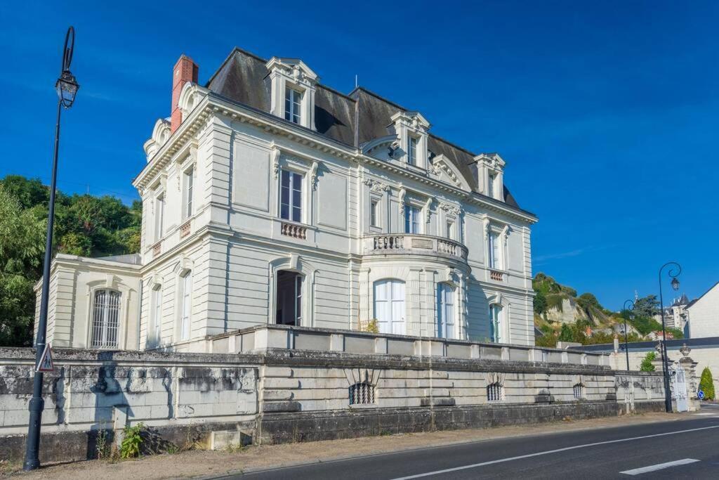 Appartement Vue Imprenable Sur La Loire !!! Сомюр Екстериор снимка